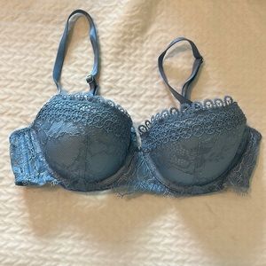 Victoria secret blue bra - 34B